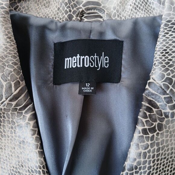 Metro Style Womans Leather Coat Snakeskin Print Blazer Jacket Bold Elegance Edgy - Picture 2 of 9